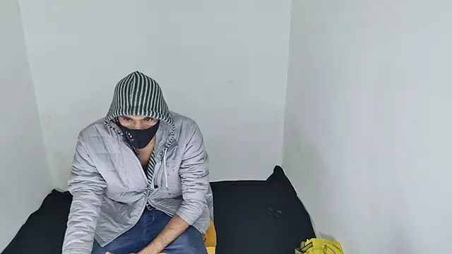 Snapshot of Habibi_big_b chatting on November 2025 07:19:01 AM Habibi big b online show from November 2025 07:19:01 AM