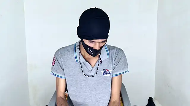 Snapshot of Habibi_big_b chatting on December 2025 07:06:02 AM Habibi big b online show from December 2025 07:06:02 AM