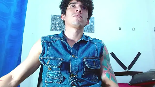 targuerian22 online show from December 2024 04:55:02 AM