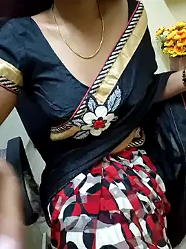 Snapshot of Roja-Telugu777 chatting on February 2025 11:44:01 PM Roja-Telugu777 online show from February 2025 11:44:01 PM