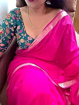 Snapshot of Roja-Telugu777 chatting on February 2026 01:32:02 AM Roja-Telugu777 online show from February 2026 01:32:02 AM