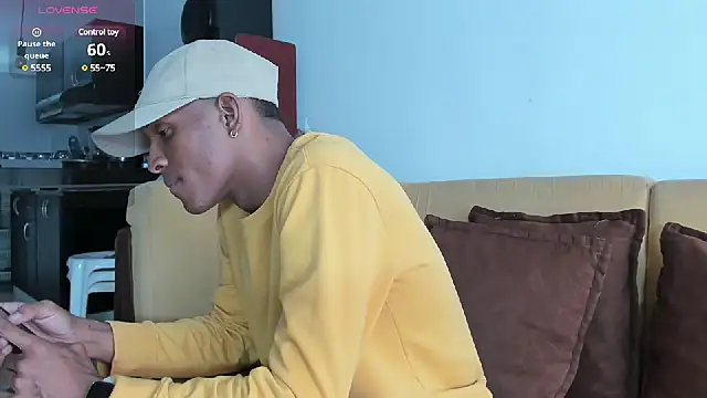 Snapshot of Adam_Byker chatting on January 2025 03:28:02 PM Adam Byker online show from January 2025 03:28:02 PM