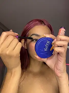 Laura fernandezII online show from January 2026 02:39:02 AM