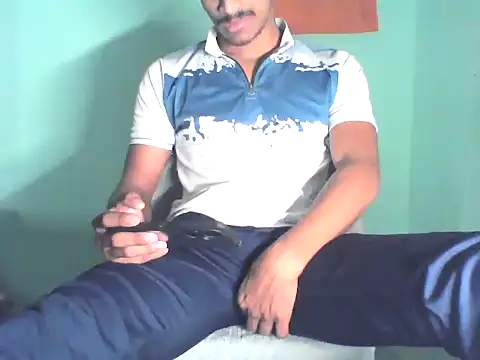 Snapshot of vicky0805 chatting on December 2024 08:44:02 AM vicky0805 online show from December 2024 08:44:02 AM