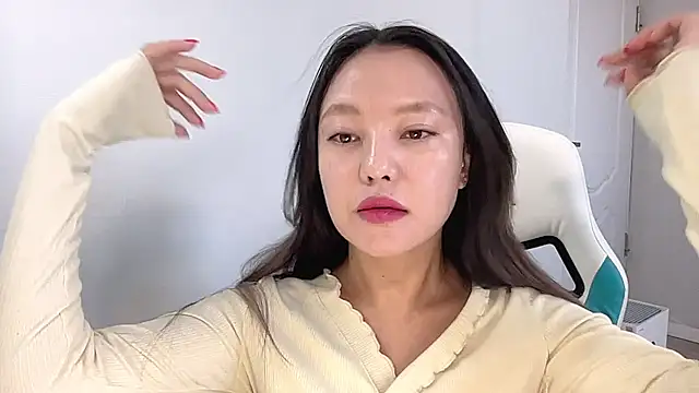 Risalynn online show from December 2024 03:29:02 AM