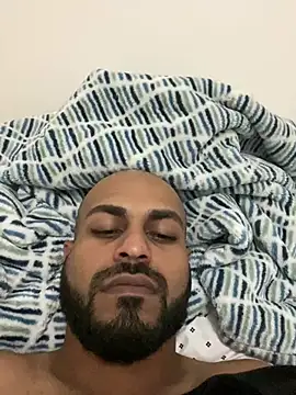 Snapshot of islandvybee55 chatting on January 2025 07:04:02 AM islandvybee55 online show from January 2025 07:04:02 AM