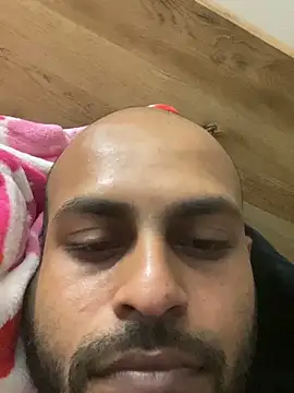 Snapshot of islandvybee55 chatting on March 2026 11:27:02 PM islandvybee55 online show from March 2026 11:27:02 PM