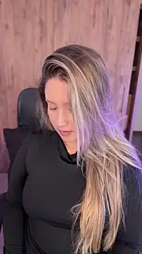 MiaPetit  online show from June 2026 09:14:02 PM