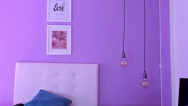 Charlotte11-11 online show from March 2026 09:17:01 PM