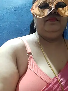 Snapshot of tamilthanushri chatting on March 2025 06:12:02 PM tamilthanushri online show from March 2025 06:12:02 PM