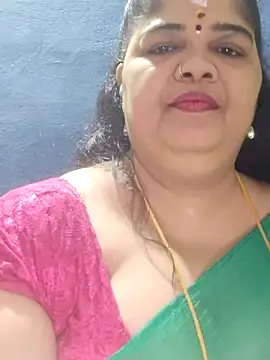 Snapshot of tamilthanushri chatting on November 2025 09:10:01 AM tamilthanushri online show from November 2025 09:10:01 AM