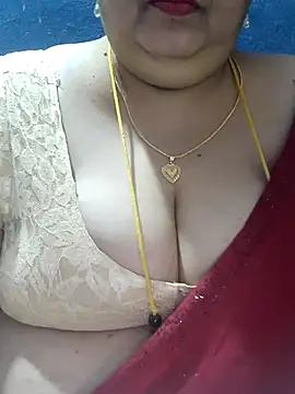 Snapshot of tamilthanushri chatting on November 2025 06:35:02 PM tamilthanushri online show from November 2025 06:35:02 PM