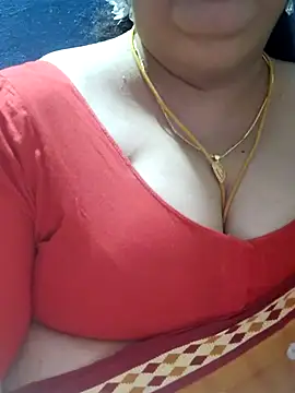 Snapshot of tamilthanushri chatting on November 2025 09:30:01 AM tamilthanushri online show from November 2025 09:30:01 AM