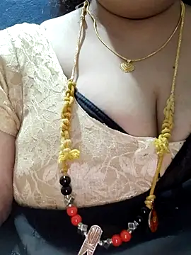 Snapshot of tamilthanushri chatting on December 2025 04:07:02 AM tamilthanushri online show from December 2025 04:07:02 AM