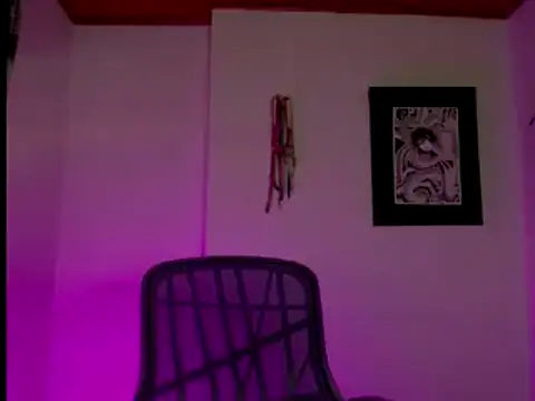 kim jeins11 online show from December 2024 11:17:02 PM