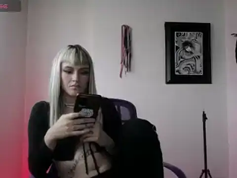 kim jeins11 online show from March 2025 08:22:01 PM