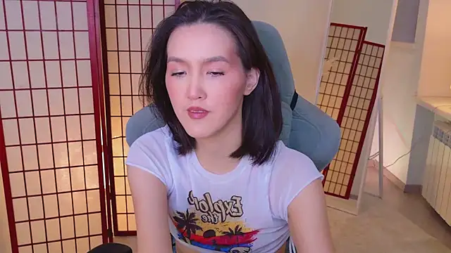 CarrieAmber online show from April 2026 01:52:02 PM