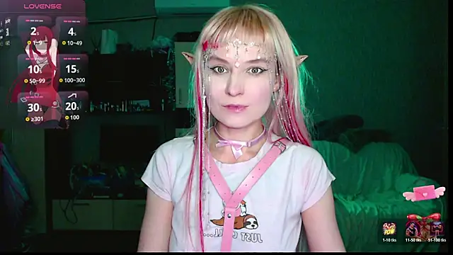 Snapshot of mischellemeow13 chatting on December 2025 01:54:01 AM mischellemeow13 online show from December 2025 01:54:01 AM