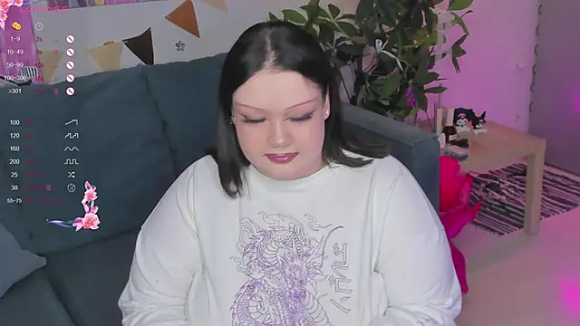 LilyBelll online show from September 2025 05:24:01 PM