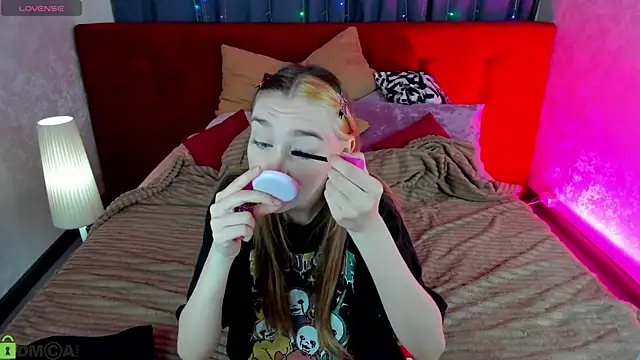 Lesi Moonie01 online show from September 2025 07:10:02 AM