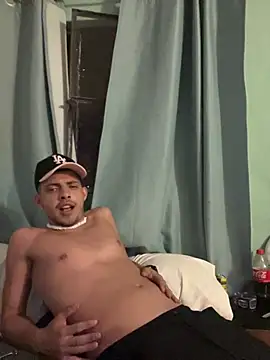 Snapshot of canochvz chatting on March 2025 06:47:02 AM canochvz online show from March 2025 06:47:02 AM