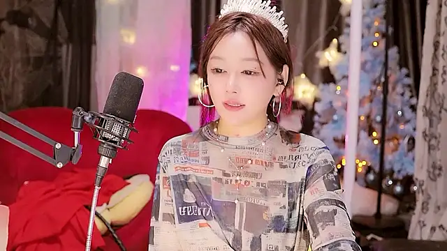 Missy Nana21 online show from December 2024 07:10:01 PM