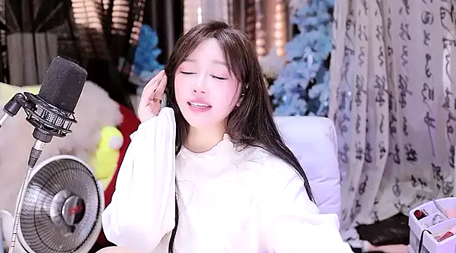 Missy Nana21 online show from March 2025 07:24:02 PM