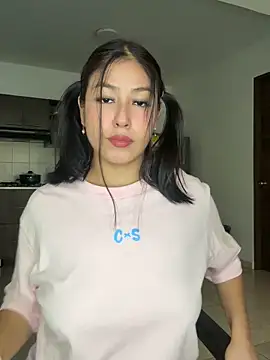 EmmaRossem online show from October 2025 07:46:02 PM