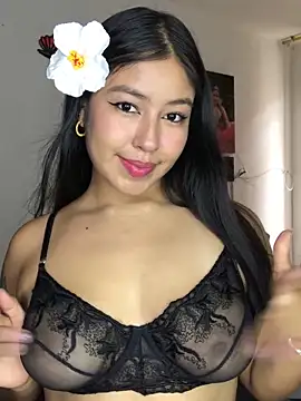 EmmaRossem online show from April 2026 07:58:01 PM