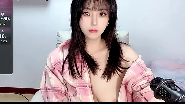 Snapshot of YangYangmian-521 chatting on February 2025 06:26:02 AM YangYangmian-521 online show from February 2025 06:26:02 AM