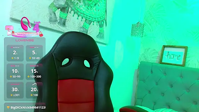 Snapshot of violletha chatting on November 2025 12:29:02 PM violletha online show from November 2025 12:29:02 PM