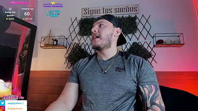 Angelgraham 1 online show from December 2025 05:08:02 PM