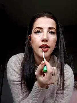 LuLuLover89 online show from December 2024 10:23:02 AM