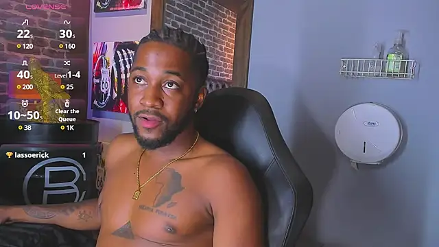 Drake Nassir4 online show from January 2025 11:27:02 PM