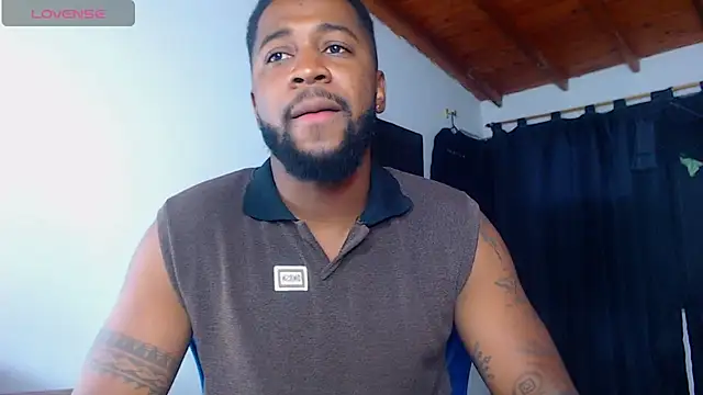 Snapshot of Drake_Nassir4 chatting on June 2026 05:32:02 AM Drake Nassir4 online show from June 2026 05:32:02 AM
