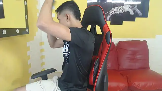 jose sexycumm online show from January 2025 08:04:01 PM