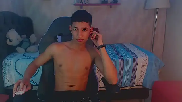 jose sexycumm online show from January 2025 08:11:01 PM