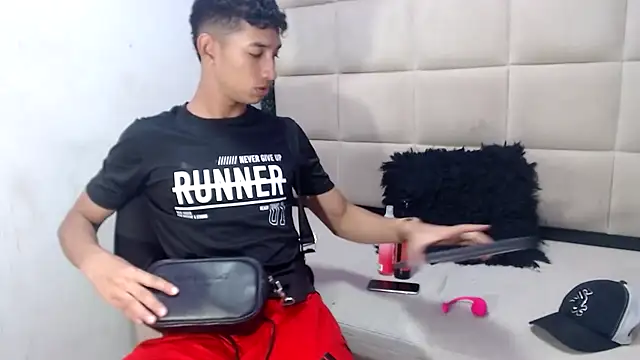 jose sexycumm online show from February 2025 08:06:02 PM