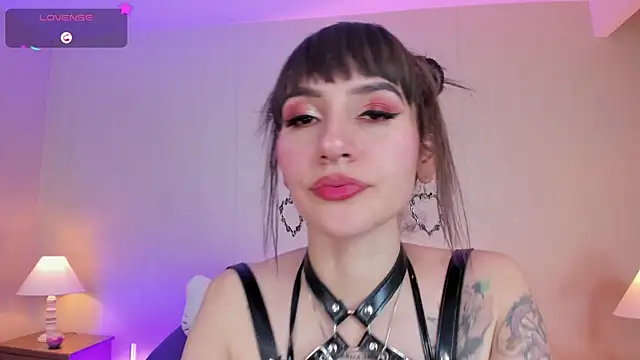 Snapshot of ElectraRaptiis chatting on March 2025 11:20:01 PM ElectraRaptiis online show from March 2025 11:20:01 PM