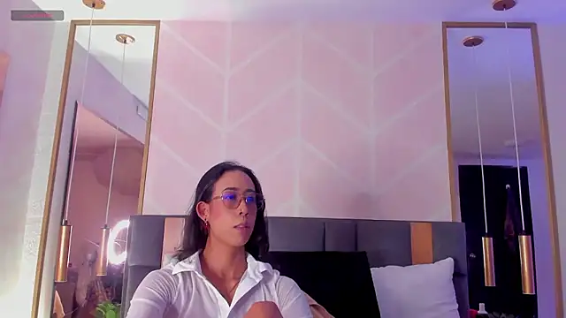 GabyPetit online show from February 2026 07:52:02 PM