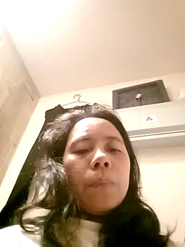 doggiepossession online show from February 2025 02:54:02 PM