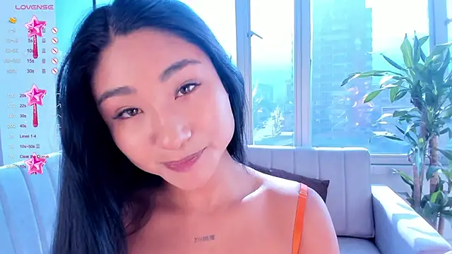 Snapshot of Megan_Lim chatting on January 2025 01:56:02 PM Megan Lim online show from January 2025 01:56:02 PM