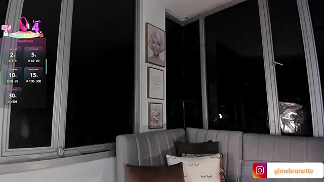 Snapshot of Megan_Lim chatting on March 2025 10:28:02 AM Megan Lim online show from March 2025 10:28:02 AM