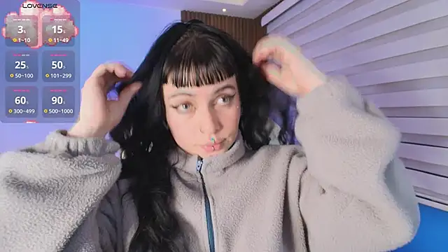 Snapshot of Lucy_Smith2 chatting on September 2025 07:52:01 PM Lucy Smith2 online show from September 2025 07:52:01 PM