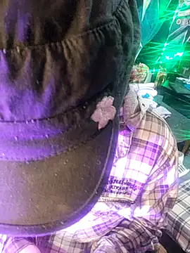 Boo-boo kittyfux online show from November 2025 08:25:01 AM