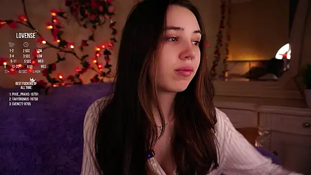 GillianDowdey online show from October 2025 02:46:02 AM