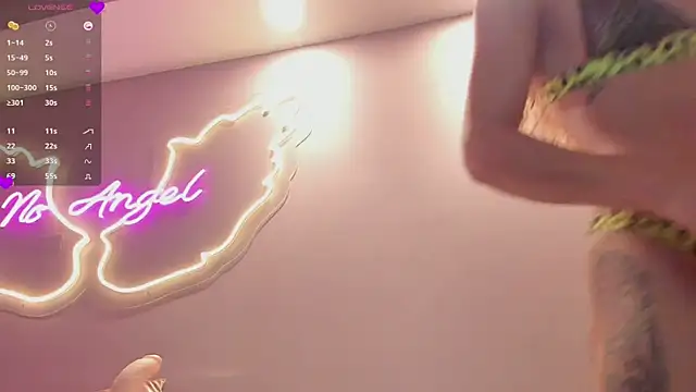 Ninna monroe  online show from February 2025 10:48:01 AM