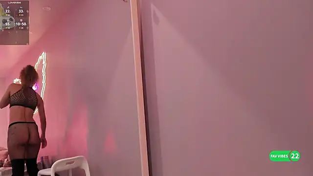 Ninna monroe  online show from November 2025 04:18:01 PM