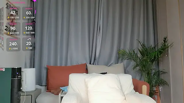 Snapshot of Youth3_ chatting on January 2025 09:53:02 AM Youth3 online show from January 2025 09:53:02 AM