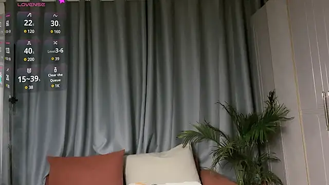 Snapshot of Youth3_ chatting on January 2025 12:04:02 PM Youth3 online show from January 2025 12:04:02 PM